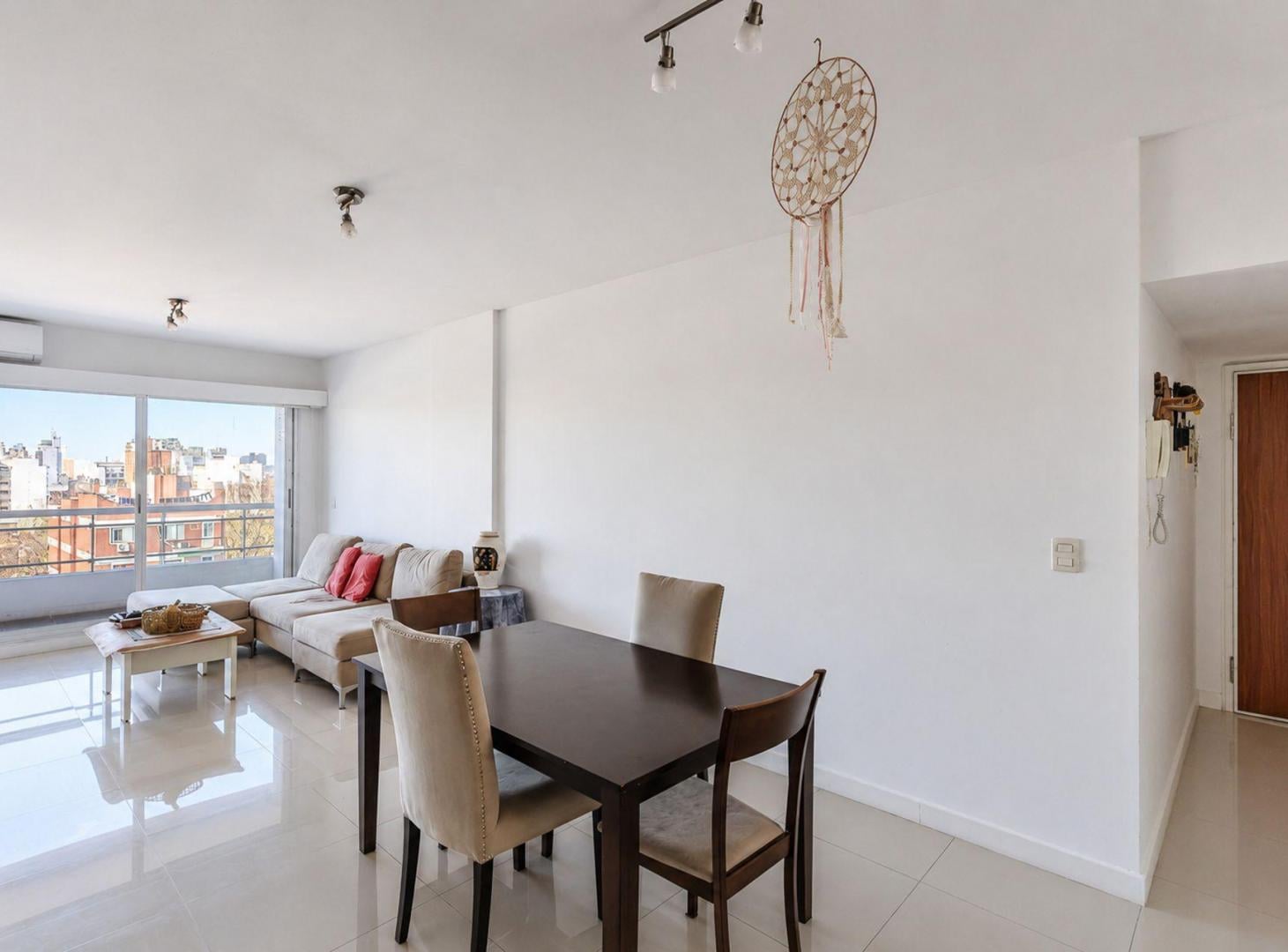 Foto de VENTA DEPARTAMENTO 3 AMIENTES COCHERA, imagen 3