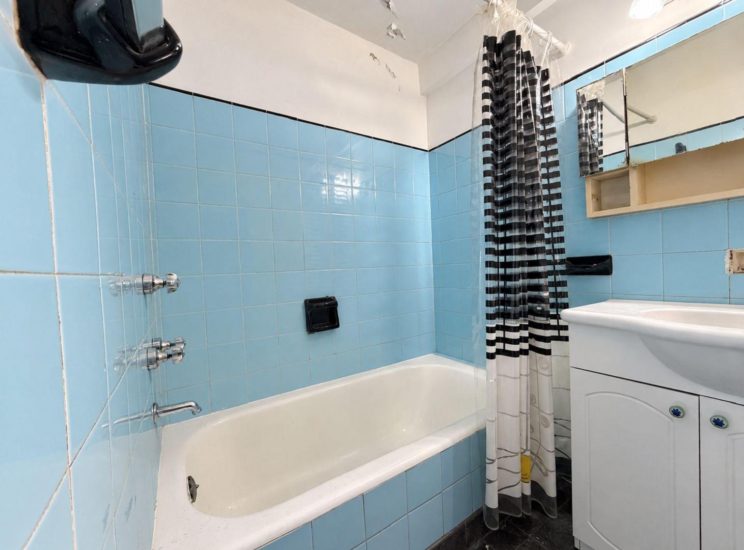 Foto de Venta Monoambiente en Monserrat muy luminoso, imagen 1