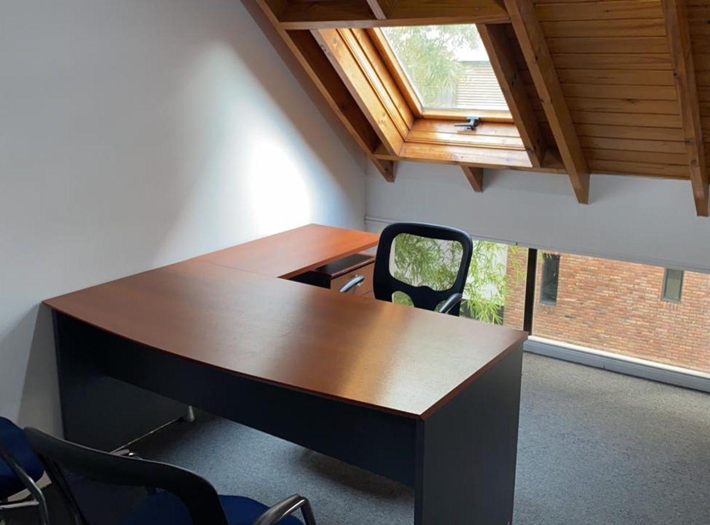 Foto de VENTA OFCINA C/COCH CENTRO ALEM 700 SAN ISIDRO, imagen 5
