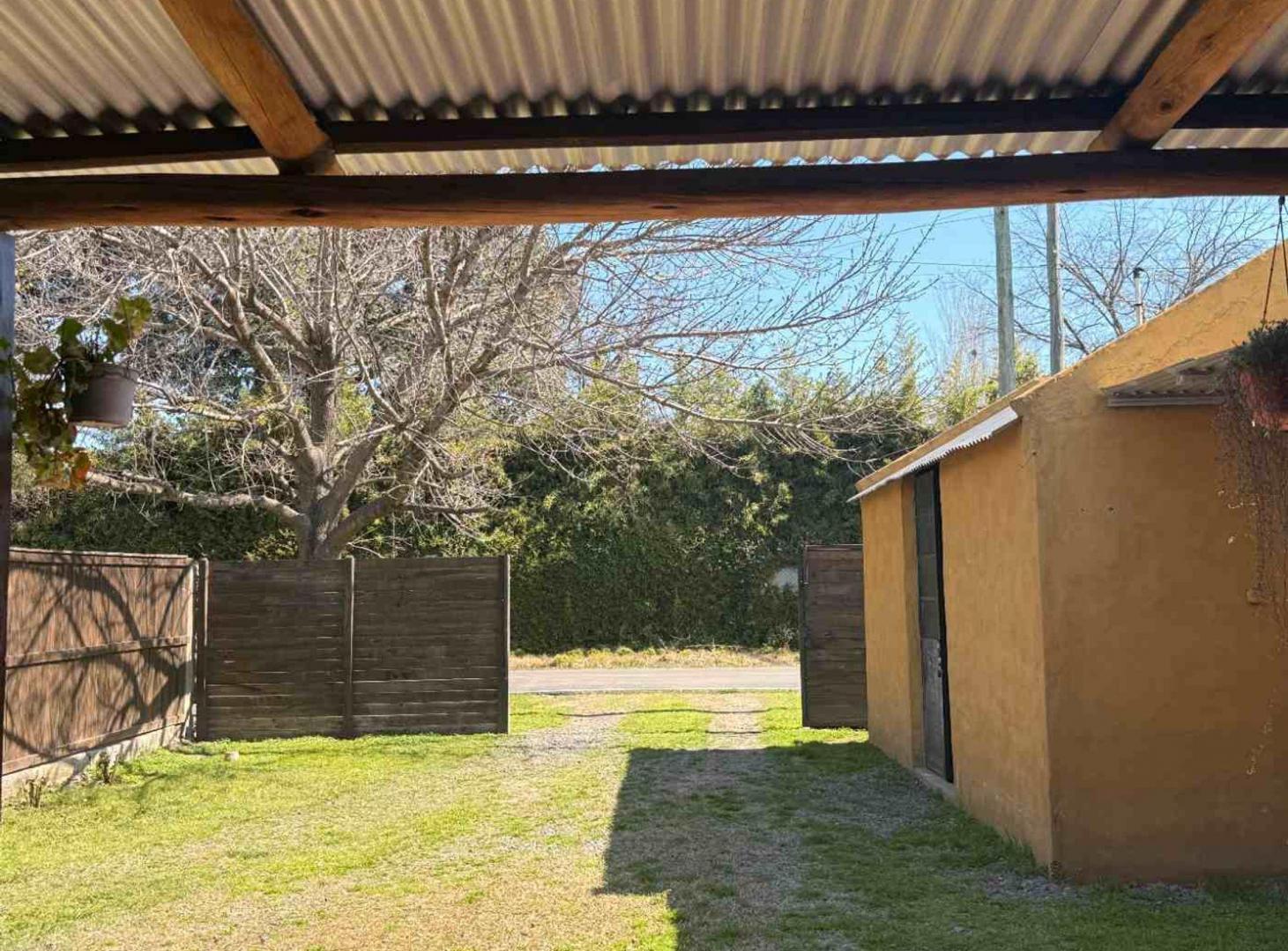 Foto de VENTA CASA 3 AMBIENTES MANZANARES, imagen 3