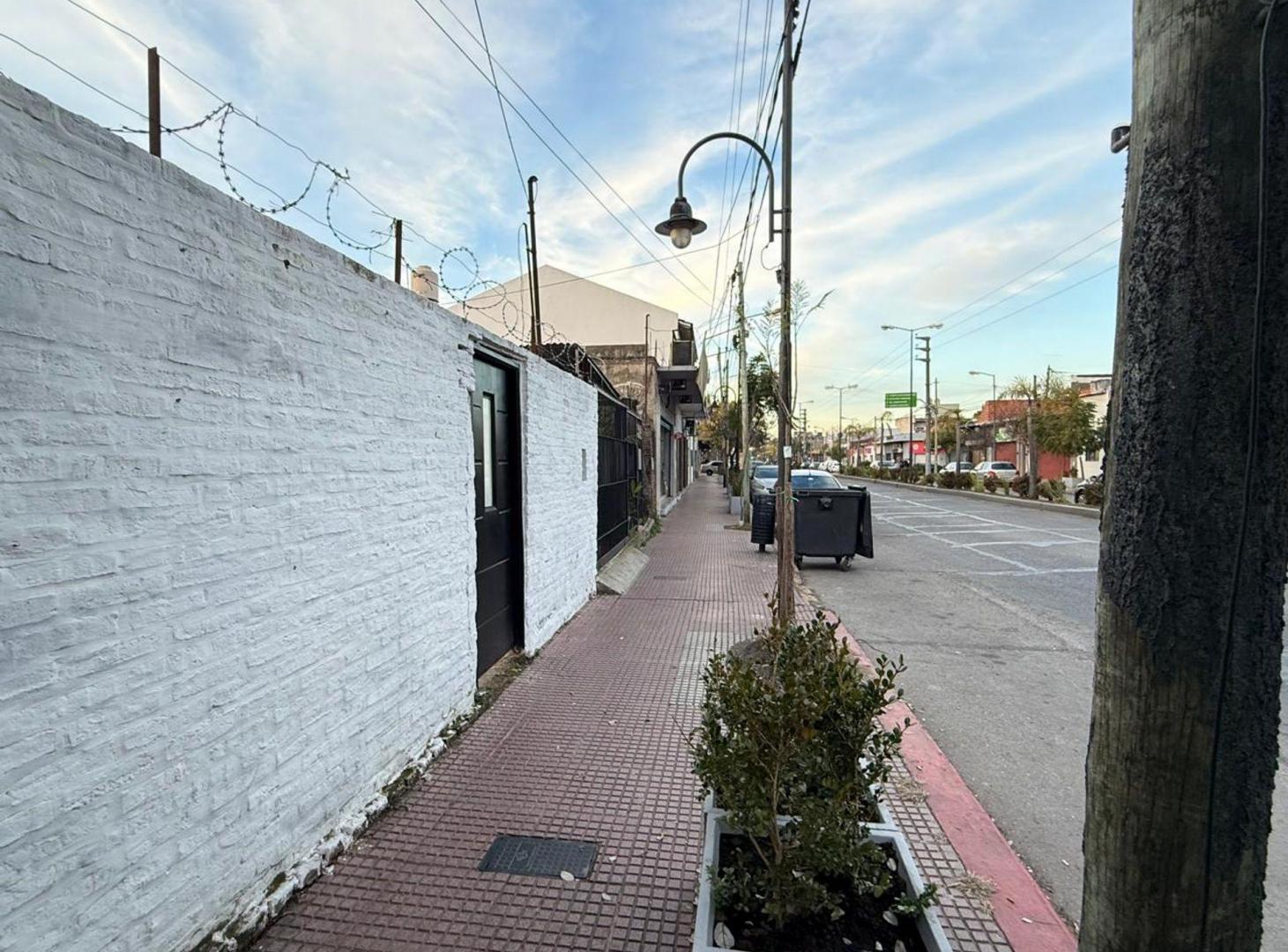 Foto de VENTA TERRENO SOBRE AV. AVELLANEDA– VIRREYES, imagen 3