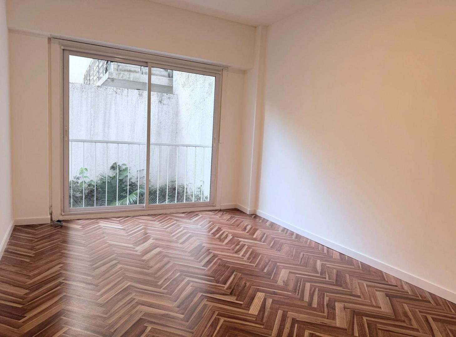 Foto de VENTA 2 AMBIENTES MUY LUMINOSO, UBICACION IDEAL, imagen 5