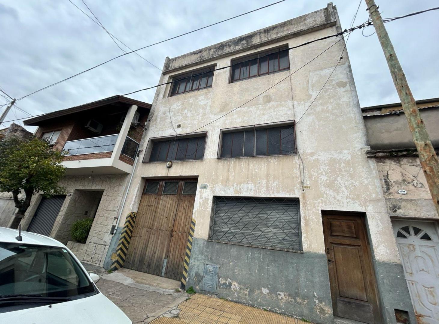 Foto de Galpón Depósito Indust venta Pyñeiro Avellaneda, imagen 1