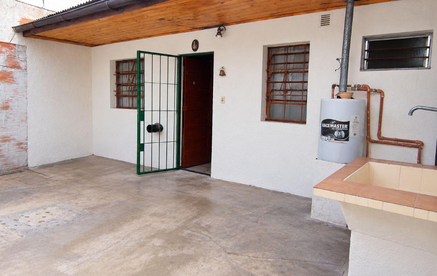 Foto de CASA VENTA 5 AMB VILLA BOSCH PATIO GARAGE, imagen 4