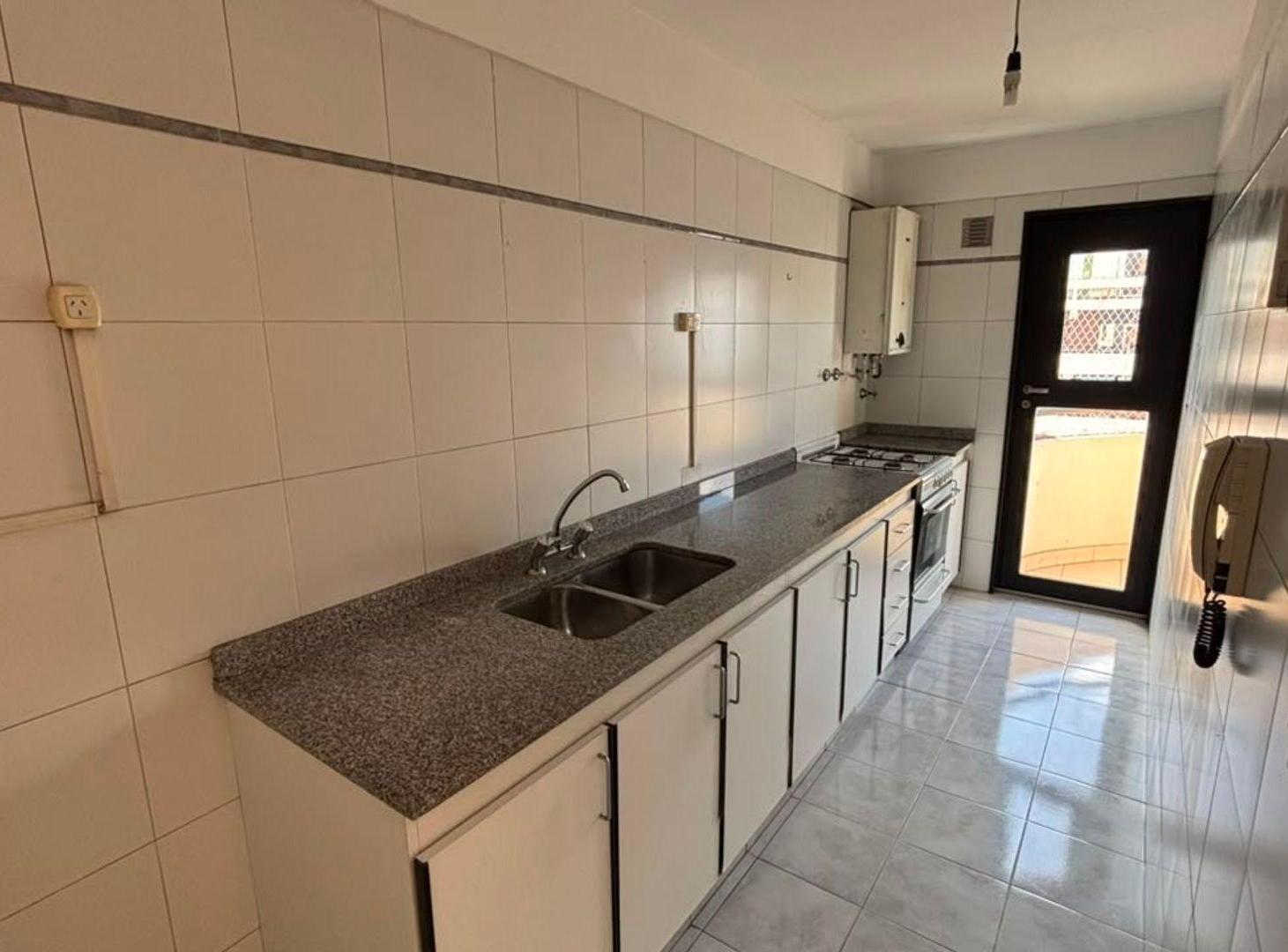Foto de 1 Amb. Alquiler-Belgrano R-Balcón-Cocina Independ., imagen 5