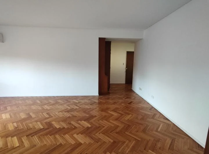 amplio, sol y aire. excelente vista. 4ambts, cocina, toilette y cochera 2