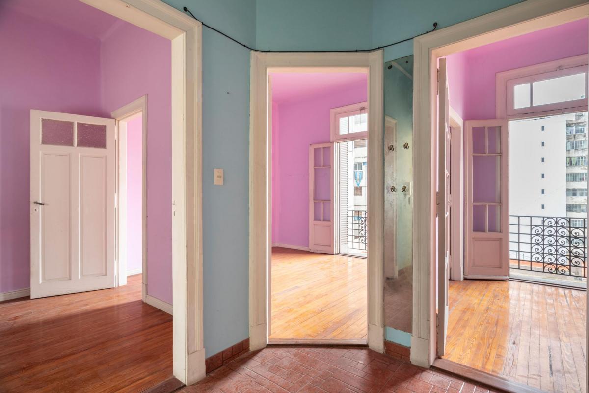 Venta Semipiso 5 Amb C/dependencias. Monserrat. Balcon Francés (2) 5
