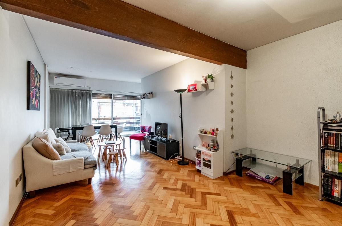 Venta Depto, Caballito 4 Amb Al Frente con Balcón Terraza y Cochera 3