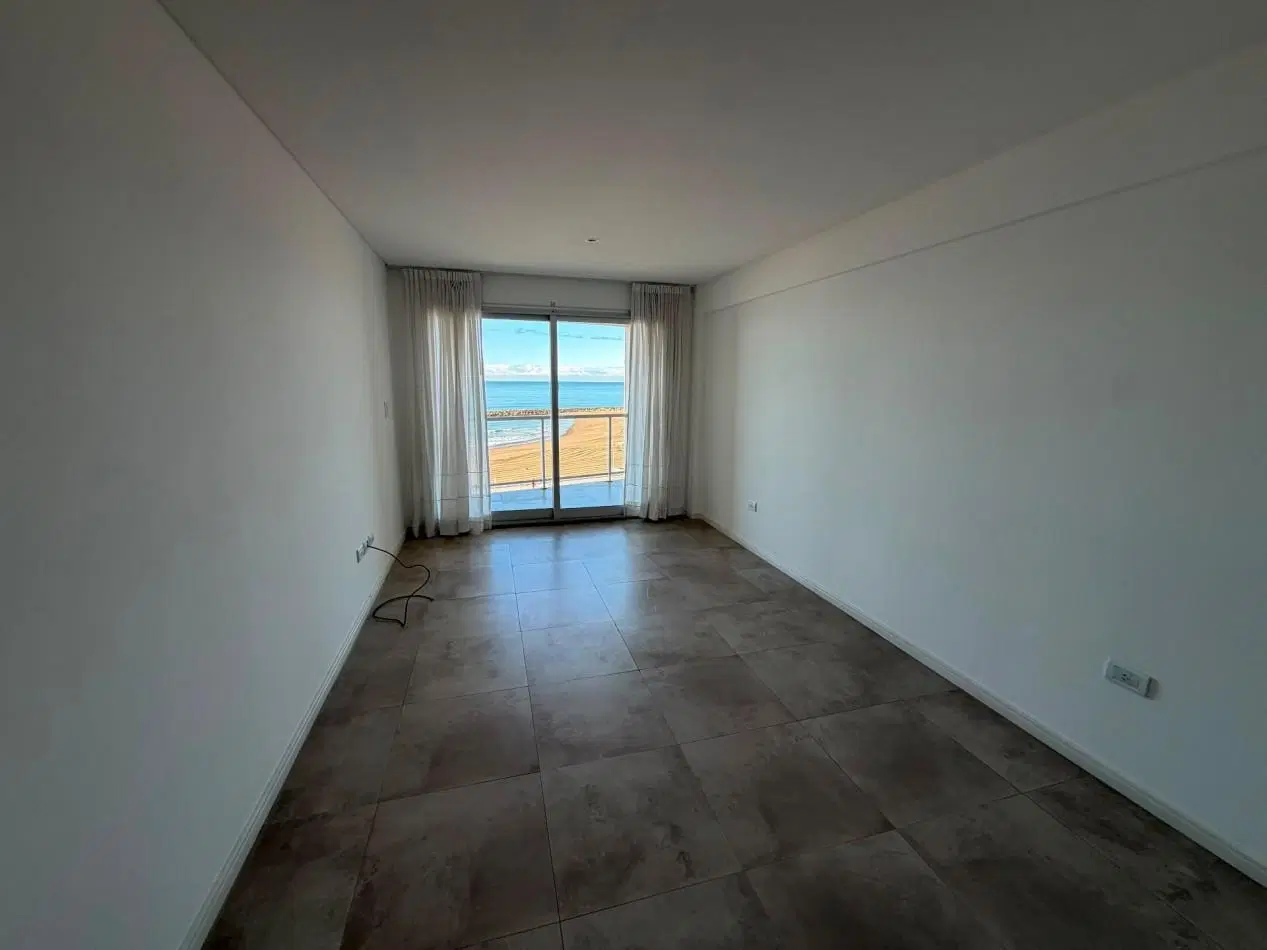 Departamento 2 ambientes en Alquiler - Frente al Mar 5