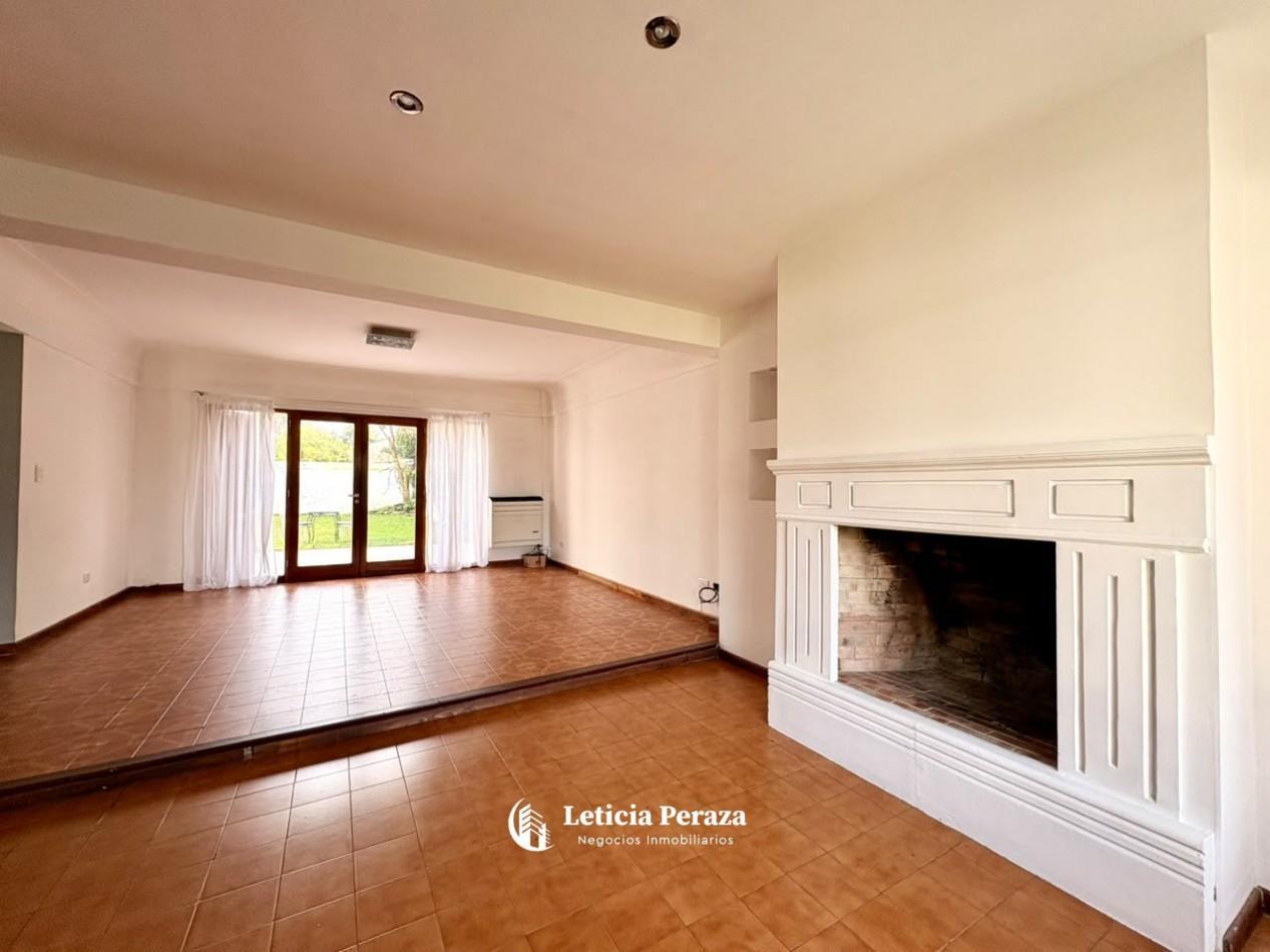 Foto de Casa 5 ambientes en alquiler - Andrade 1757, imagen 2