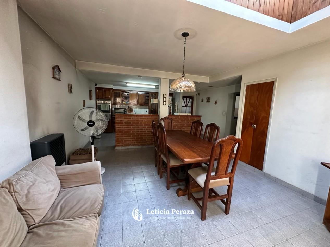 Foto de Chalet 5 ambientes en VENTA - APTO CREDITO, imagen 2