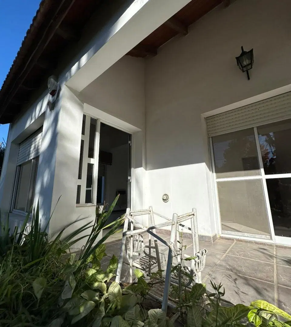 CASA B RESIDENCIAL 3 DORM EN FUNES A 15KM DE ROSARIO 3
