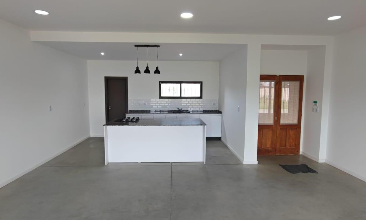 Casa a Estrenar, Pueblo Esther 3