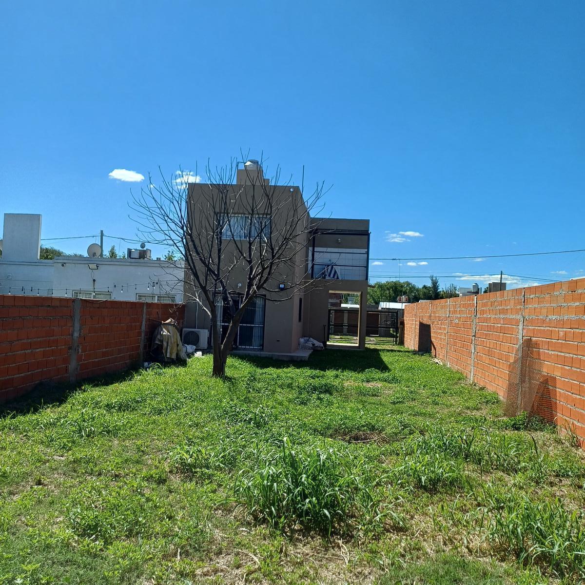 Casa en Barrio Parque Habitacional Ibarlucea 5