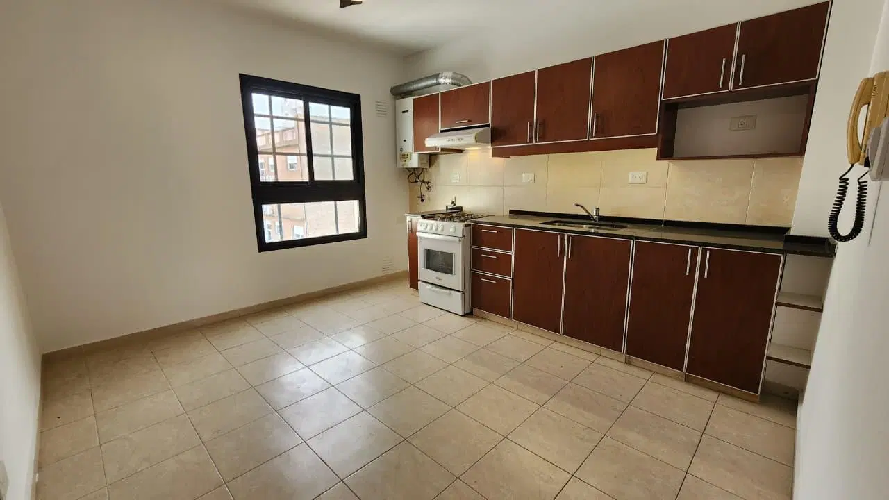 Departamento 2 dormitorios con cochera 2