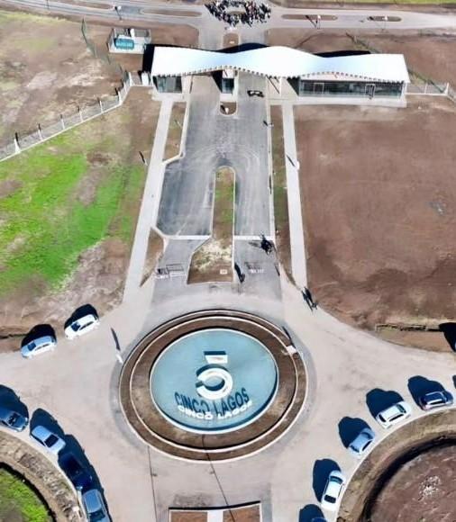 Foto de Terreno en venta en Cinco Lagos, Ibarlucea, imagen 5