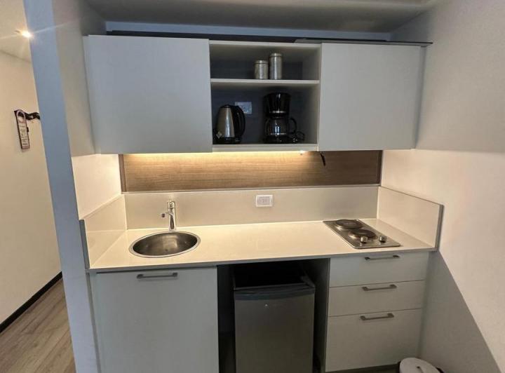 DEPARTAMENTO MONOAMBIENTE MODERNO-ALQUILER TEMPORARIO-PALERMO 5