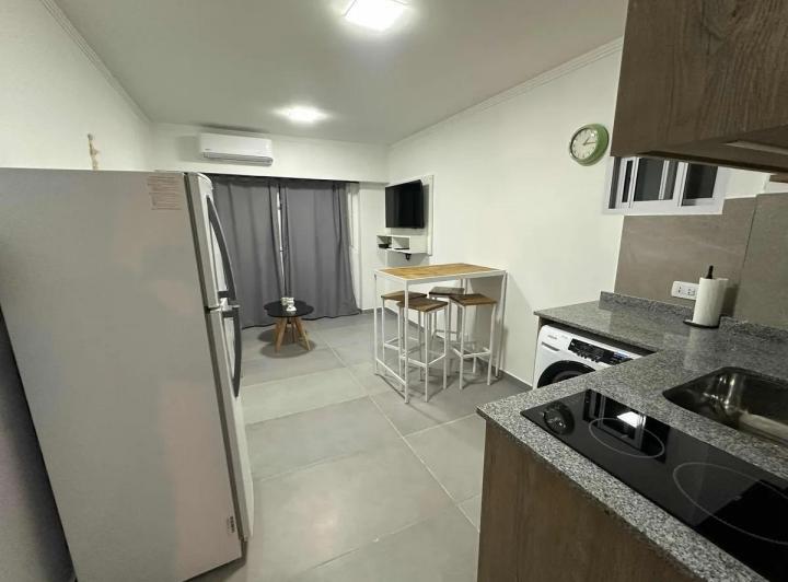 DEPARTAMENTO DOS AMBIENTES-SAN NICOLÁS-ALQUILER TEMPORAL 2