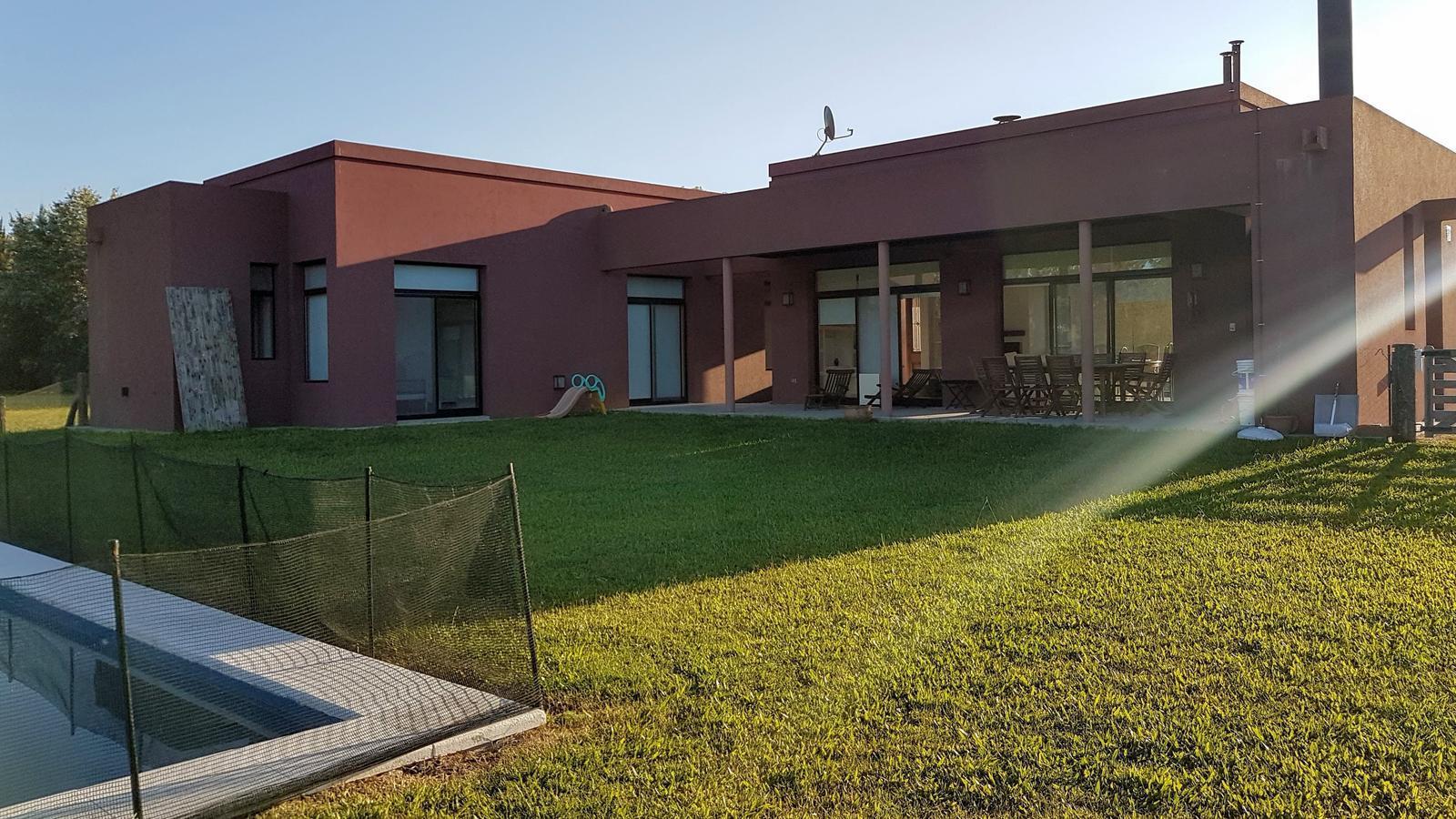 Casa en Coronel Brandsen