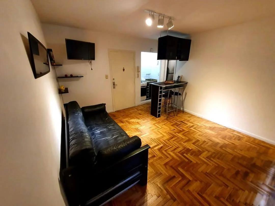 Foto de DEPARTAMENTO DOS AMBIENTES-SAN NICOLÁS-ALQUILER TEMPORAL, imagen 4