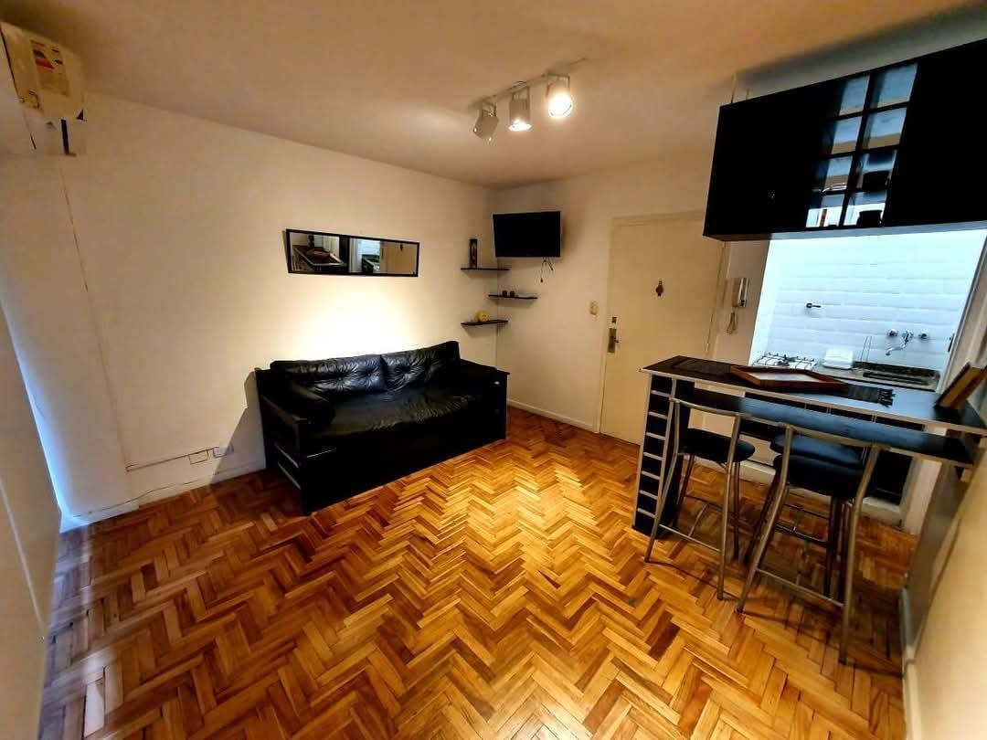 DEPARTAMENTO DOS AMBIENTES-SAN NICOLÁS-ALQUILER TEMPORAL