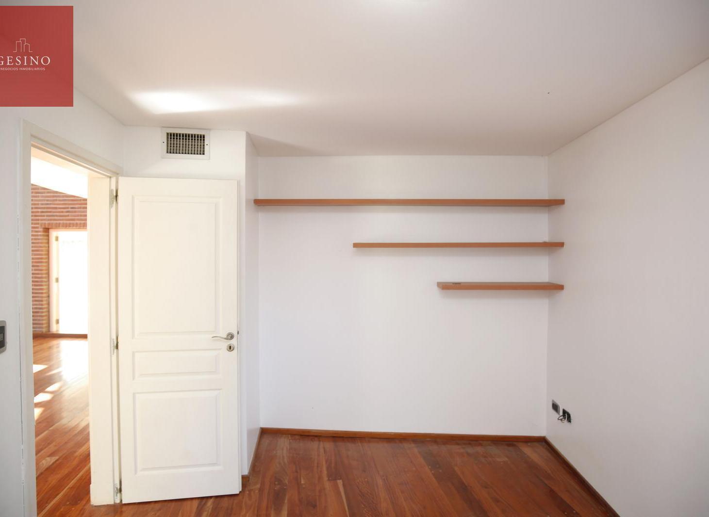 Foto de Casa de categoría en Villa Elisa, imagen 5