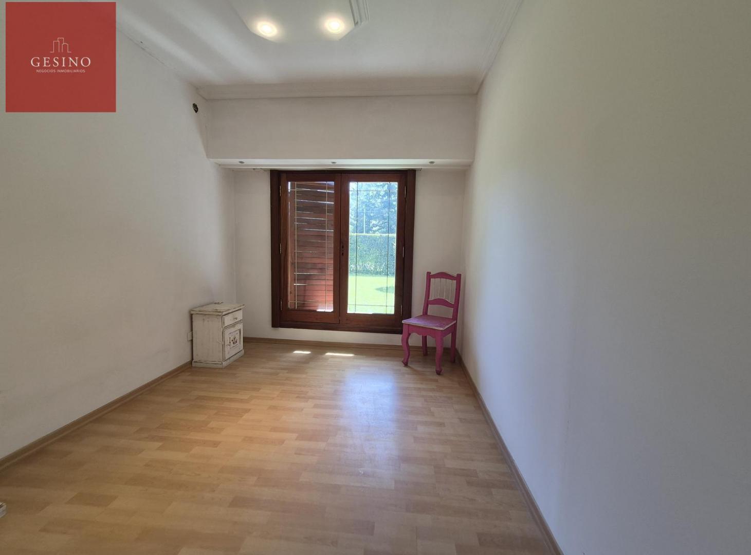 Foto de Casa de categoría en Villa Elisa 3 dormitorios, imagen 2