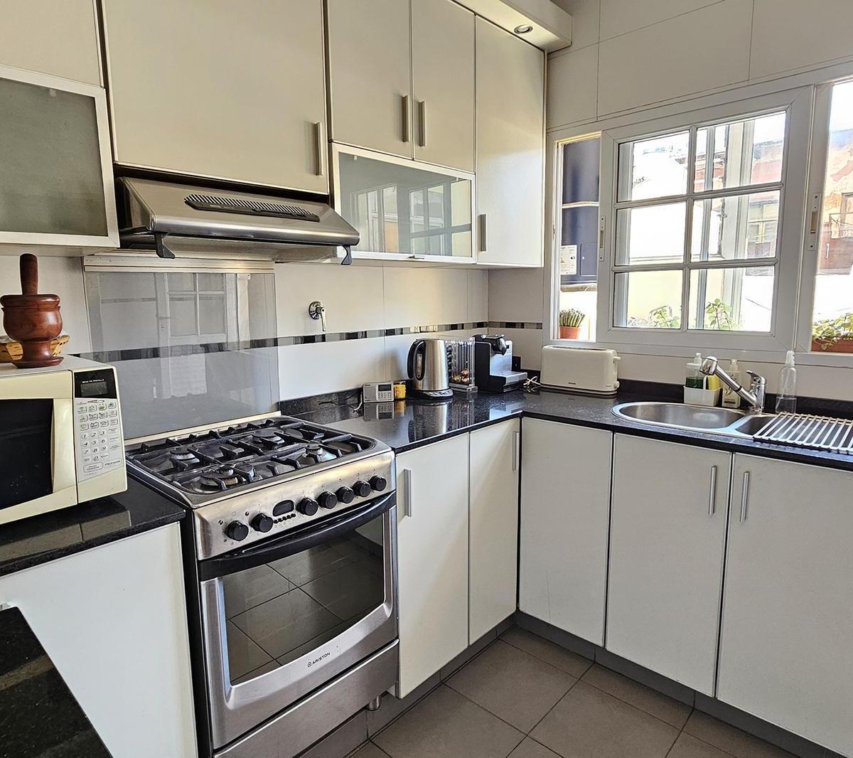 Venta Departamento 4 Ambientes con Dependencia Completa San Cristobal 4