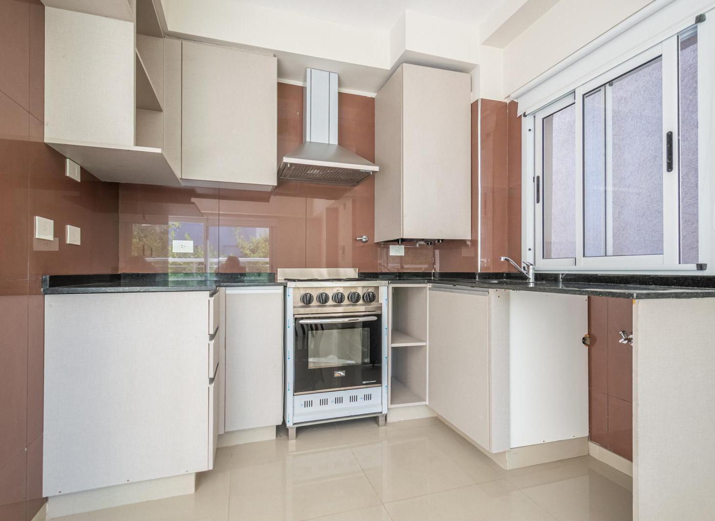 Foto de Departamento • Venta • 3 ambientes • Villa Luro • Cochera • Balcón, imagen 5