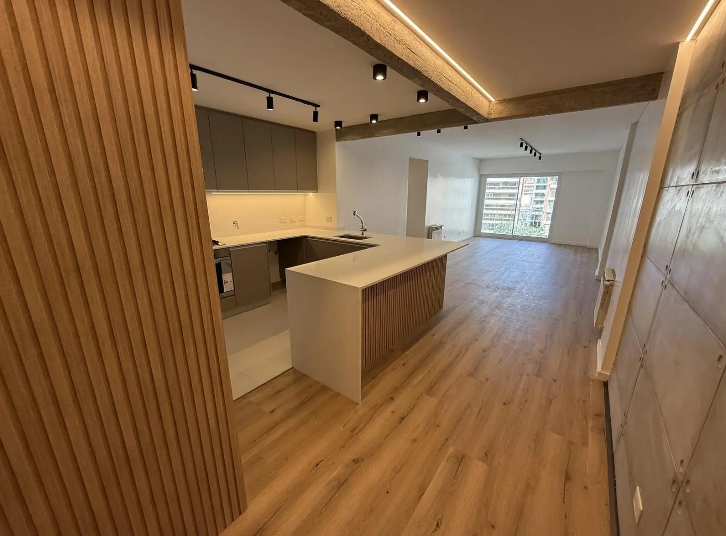 VENTA / Avenida Olleros 1800 Piso 5 / Departamento 10 / 5 Ambientes / Belgrano 4
