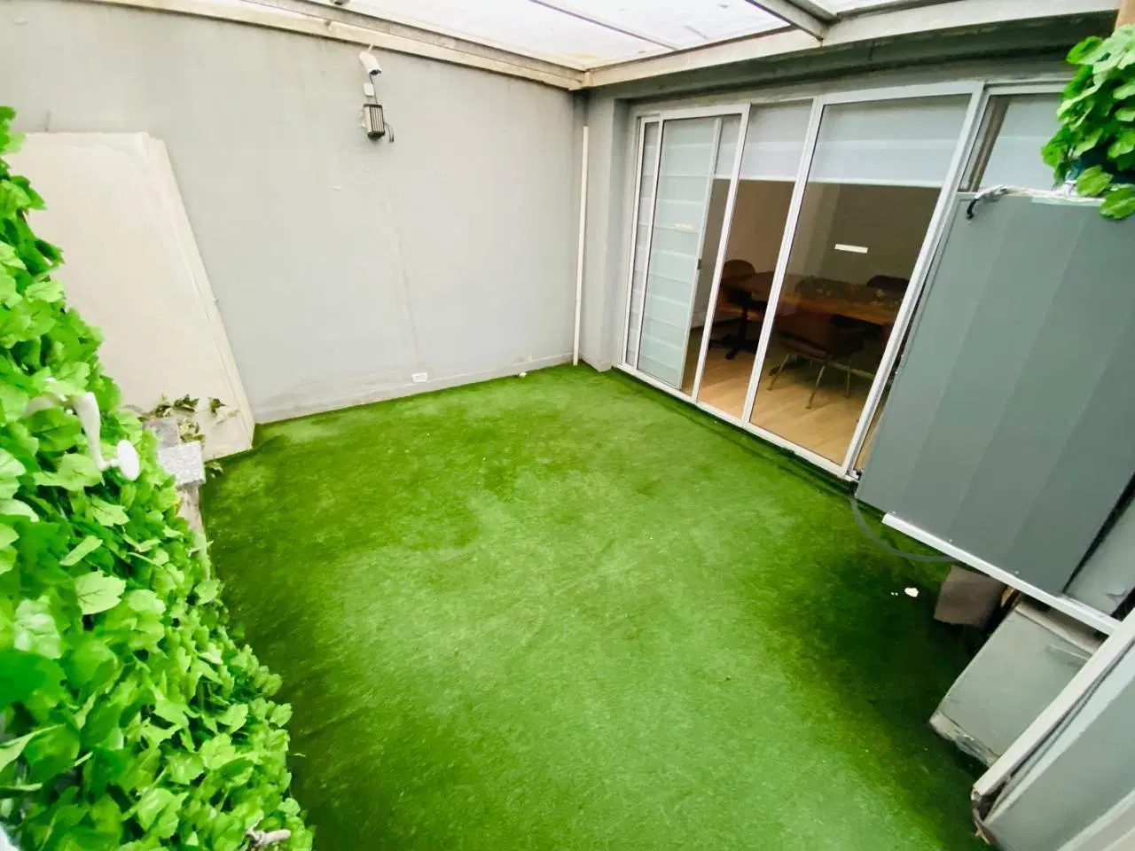 ALQUILER OFICINA 70M2 EXC. UBICACION COCINA Y PATIO TUCUMAN Y 9 JL 2
