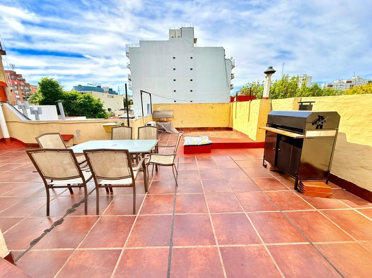 Venta PH 3 Ambientes con Terraza en Parque Chacabuco
