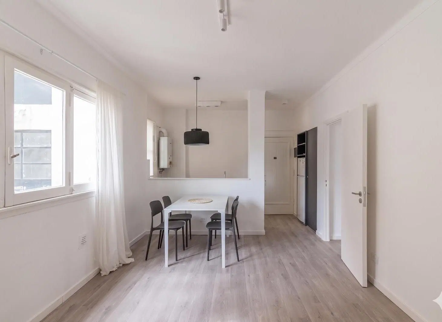 VENTA / Avenida Santa Fe 3200 / 3 ambientes / Alto Palermo refaccionado a NUEVO Balcon Vista Abierta 4