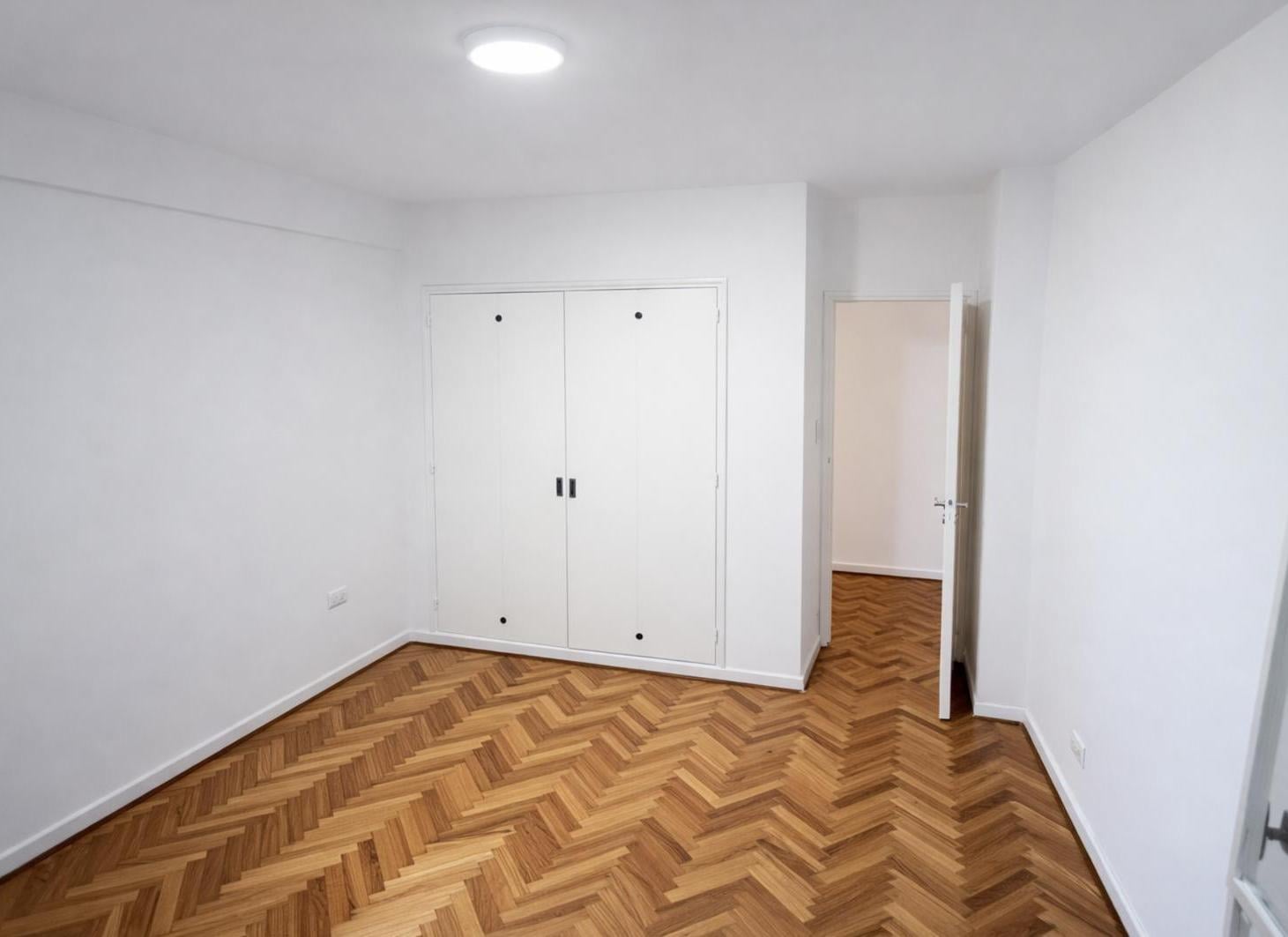 VENTA / Malabia 2300 Piso 5 / Departamento / 4 ambientes / Palermo