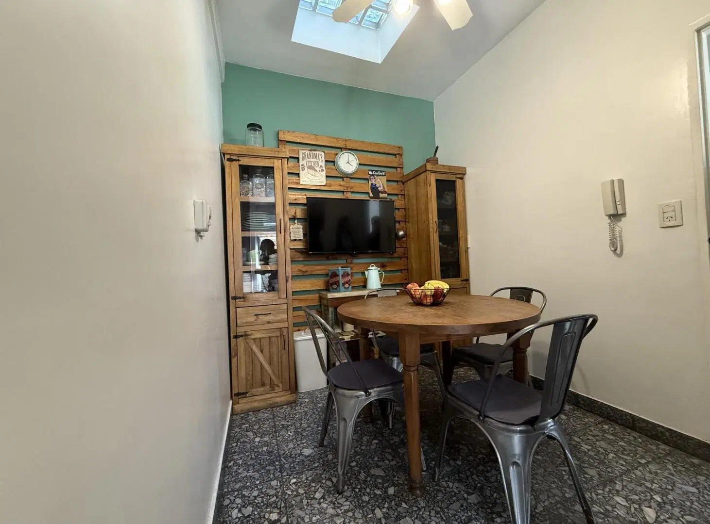 VENTA / Constitucion 3100 / Departamento / 4 Ambientes / Terraza parquizada propia / San Cristobal 8