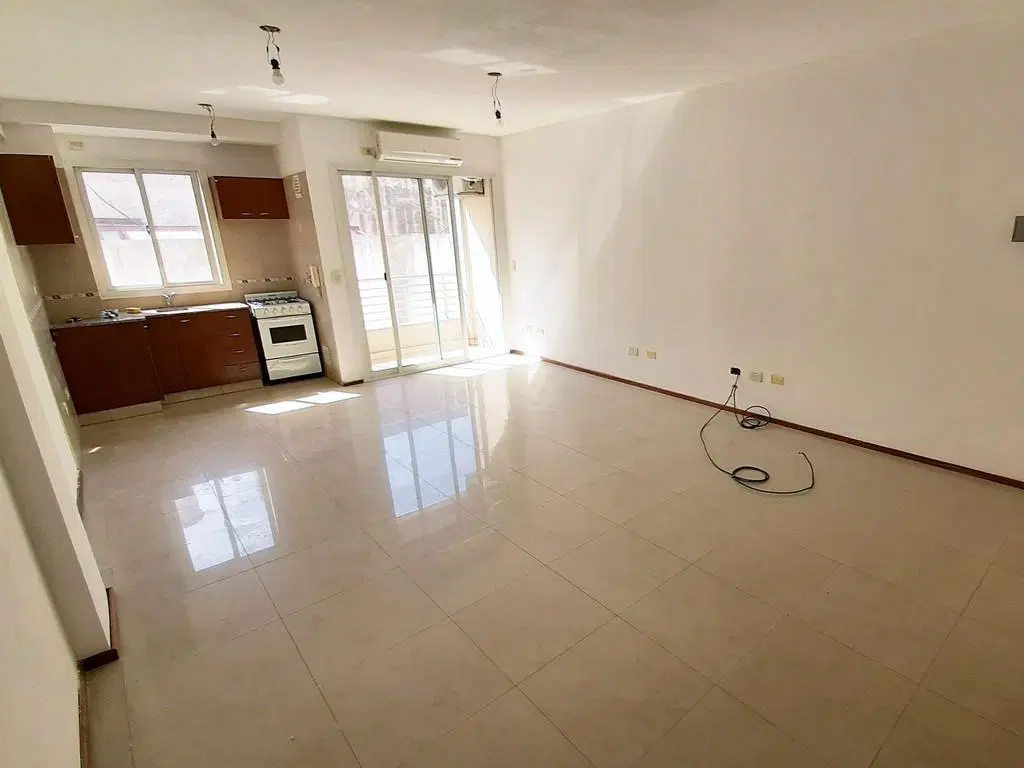 Monoambiente muy luminoso en venta 3