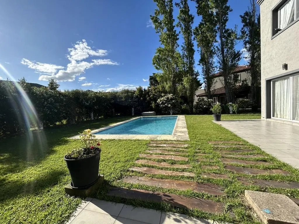 Casa en Venta en La Alameda, Nordelta. 2
