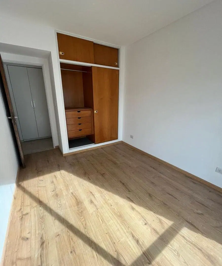 Departamento en Lanús Oeste 5