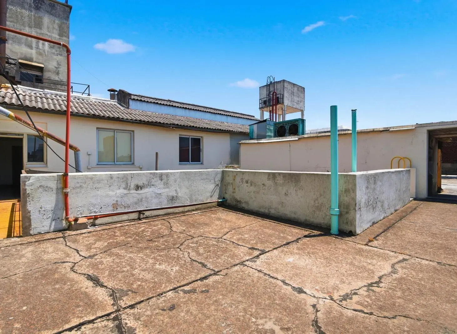 Venta o Alquiler Fábrica, Edificio Comercial Oficinas, Galpón, Depósito - Constitución. 5