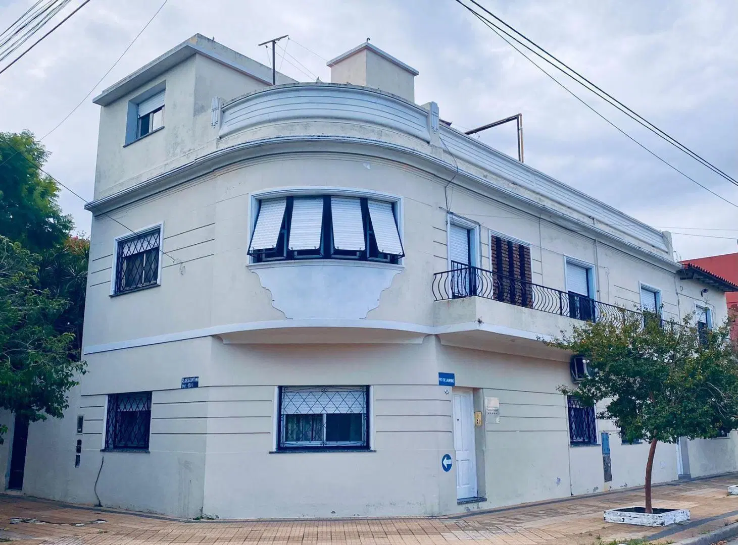 Fondo de Comercio Geriátrico con Casa - Edificio - Gerli Oeste 2