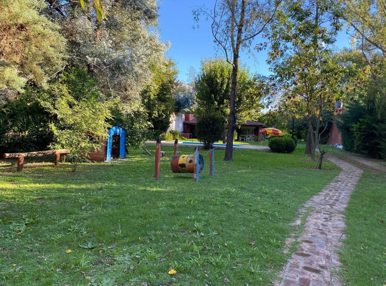 Dos quintas en un lote - VENTA - Inversion- Multifamiliar- 20 de Junio 4