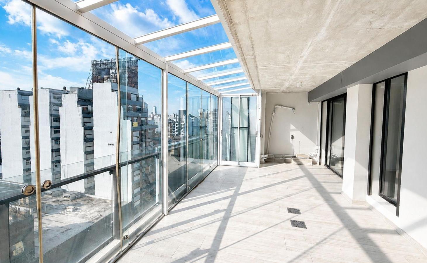 VENTA / Avenida Cordoba 6050 Piso 8 / Departamento Duplex / 4 ambientes / Colegiales