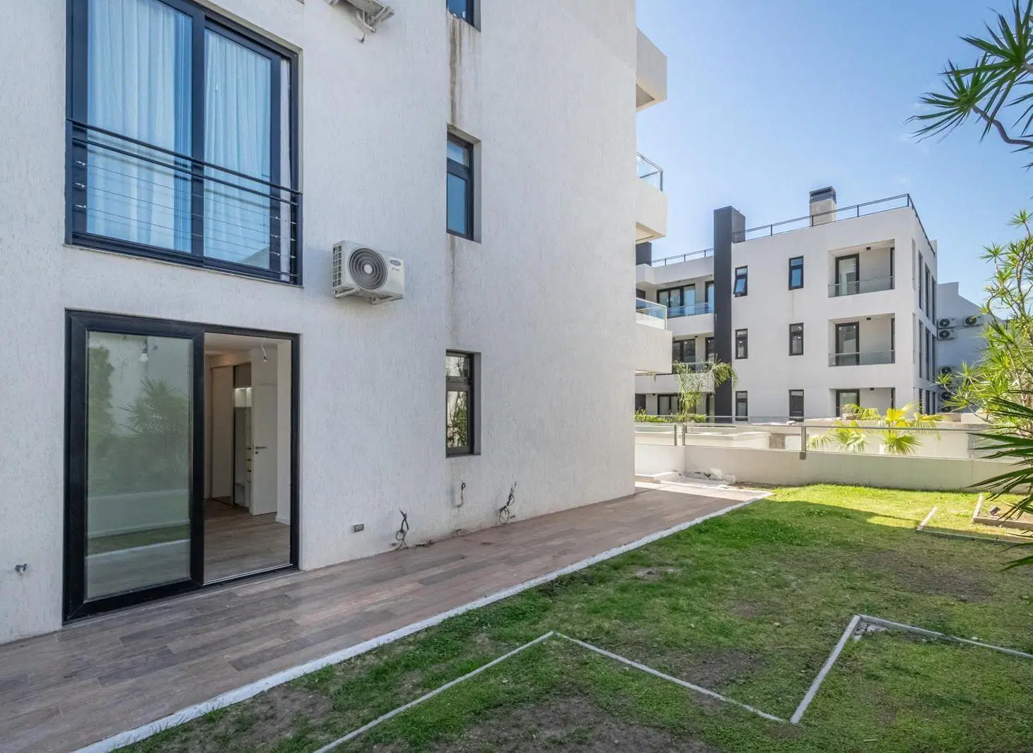 VENTA Departamento 4 ambientes/Ramos Mejía/ Patio/Parrilla/Pileta/Lavadero 5
