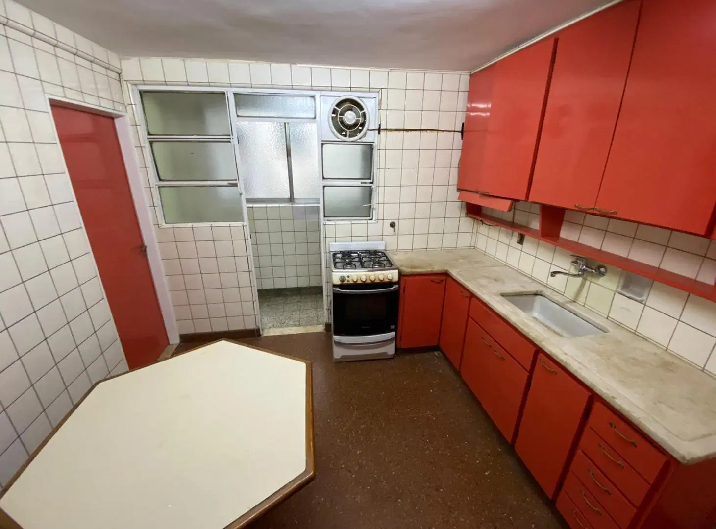 VENTA DEPARTAMENTO 3 AMB C/ DEPENDENCIA LIVING GRANDE Y BALCON CORRIDO 2