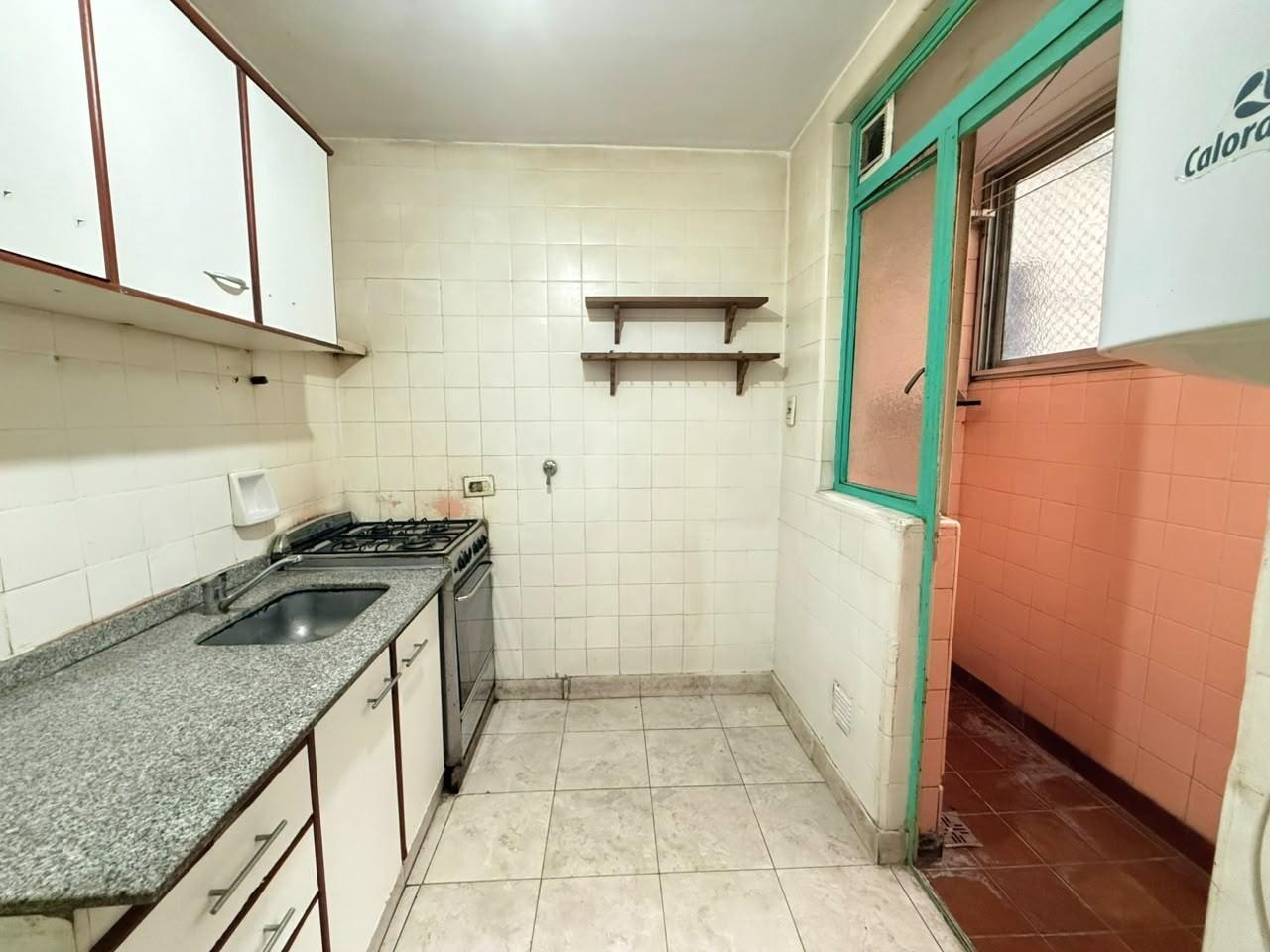 Foto de VENTA Departamento 4 ambientes con balcón al frente y Baulera en Palermo, imagen 1