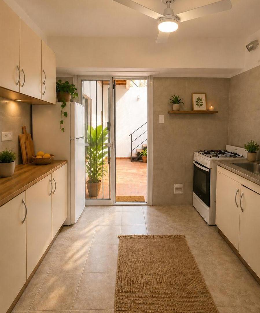 Foto de VENTA PH 3 AMBIENTES PATIO QUINCHO SIN EXPENSAS LANUS ESTE BUENA, imagen 3