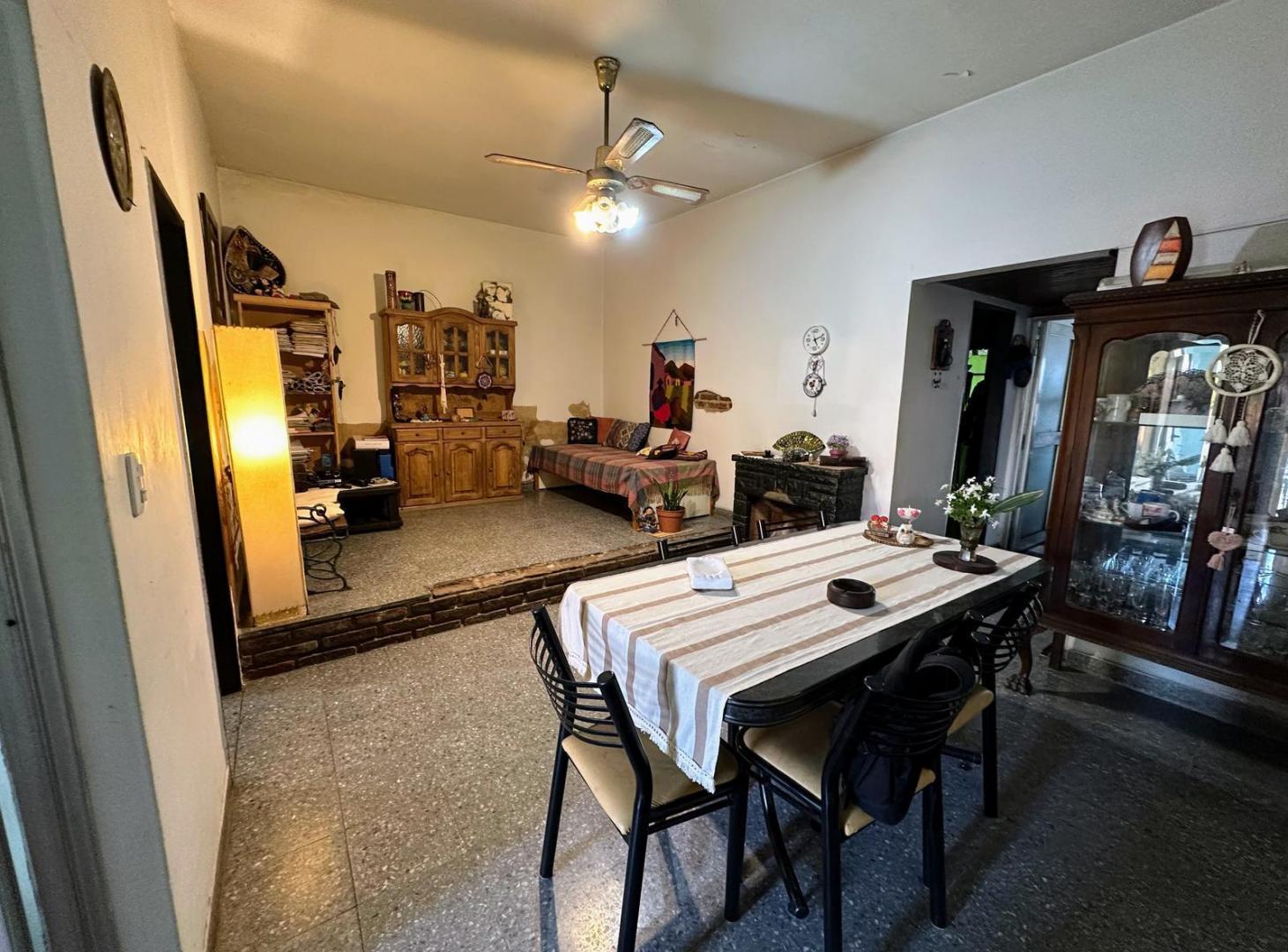 Foto de Casa en Temperley Este 6 AMBIENTES con cochera // APTO CRÉDITO, imagen 5