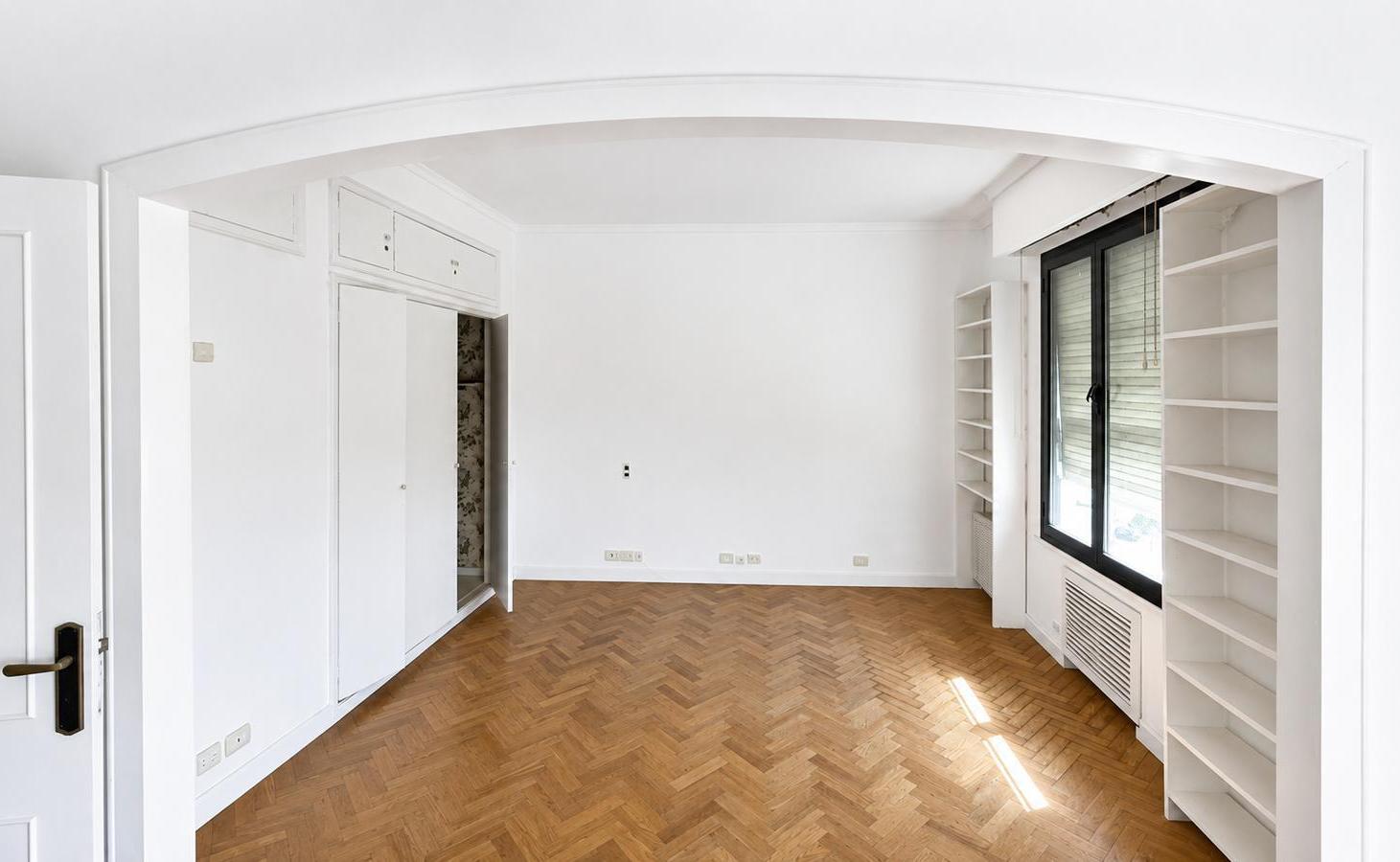 Foto de VENTA / Montevideo 2000 Piso 6 / Departamento / 5 ambientes / Recoleta, imagen 1