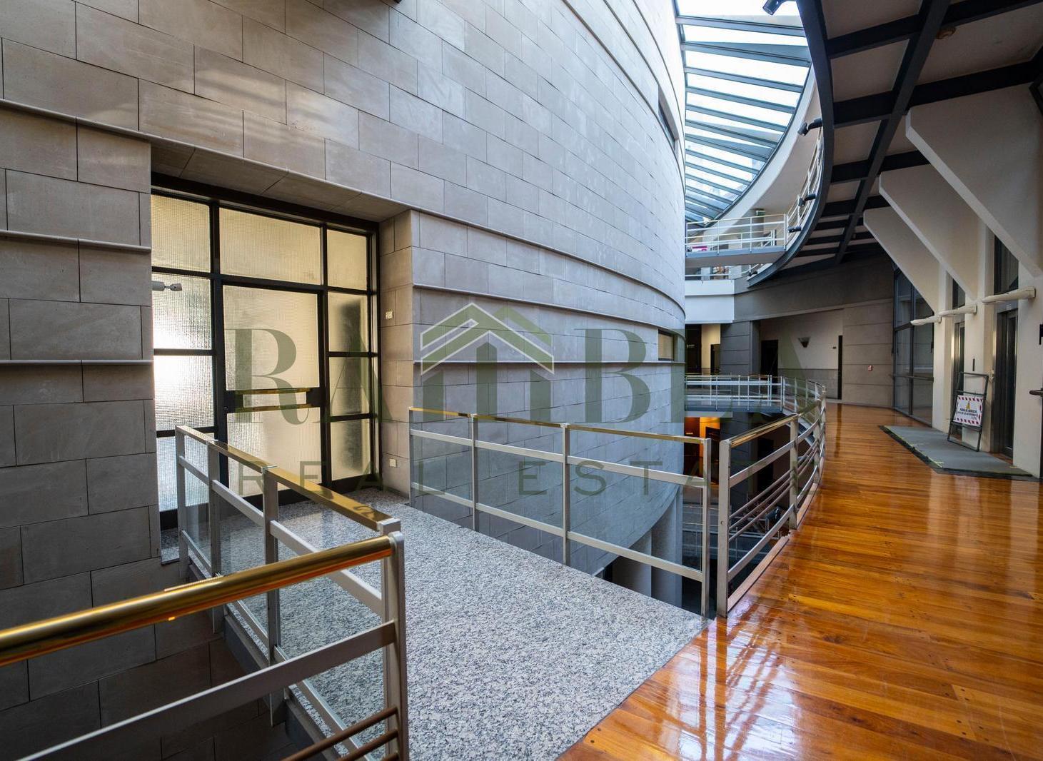 Foto de Oficina en Palacio Alcorta en Alquiler y Venta con Muebles Seguridad, imagen 5