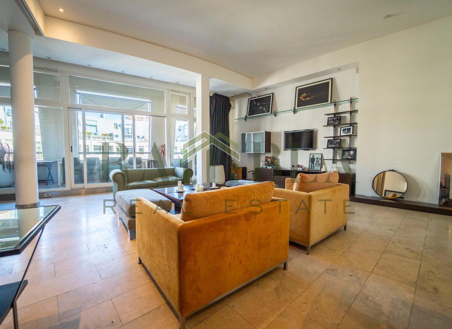 Foto de Oficina en Palacio Alcorta en Alquiler y Venta con Muebles Seguridad, imagen 1